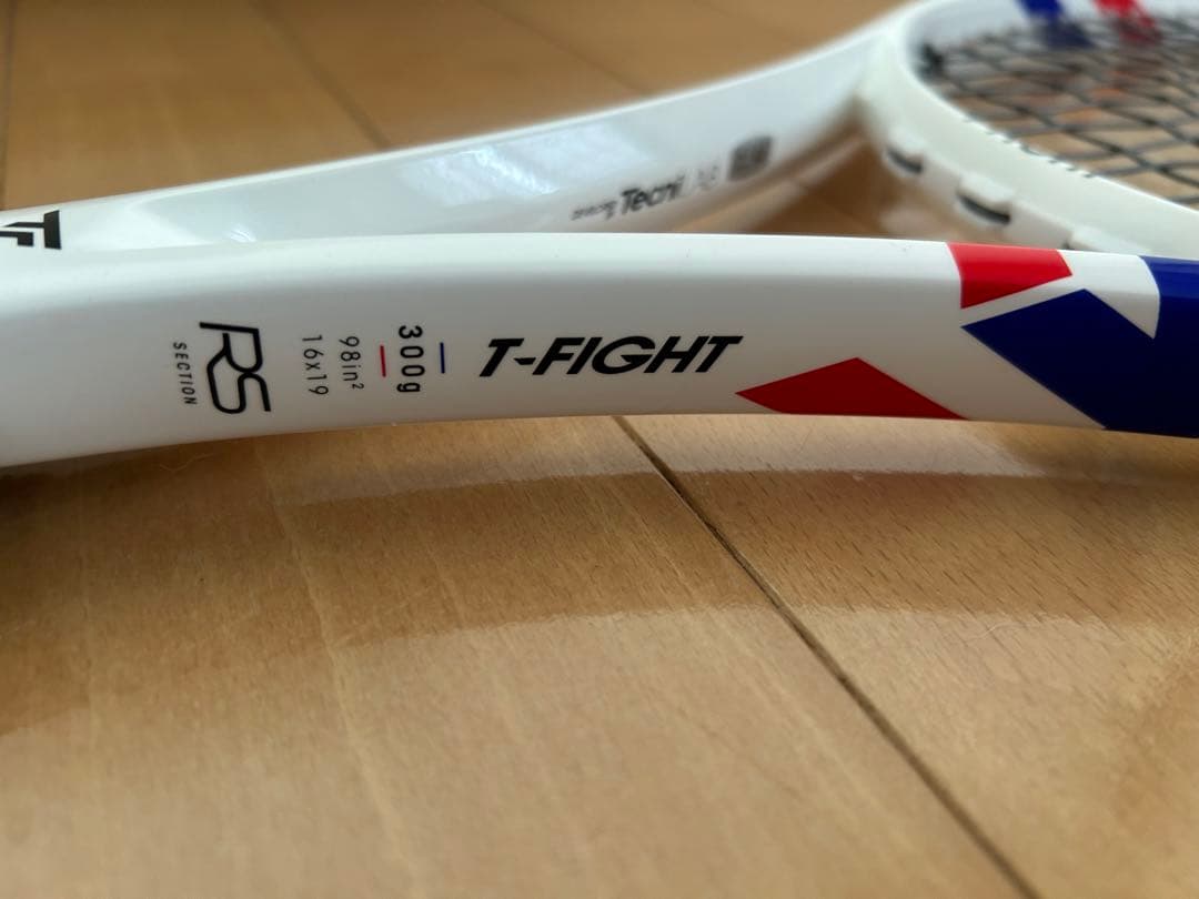 Tecnifibreテクニファイバー T-FIGHT 300S 2025年モデル
