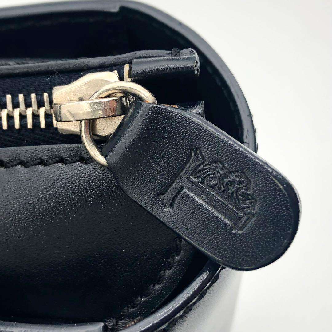 R トッズ　TOD'S ブラック レザートートバッグ バッグ　レディース