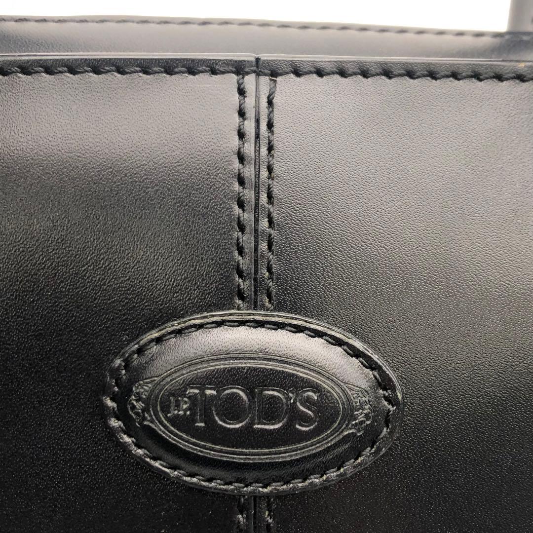 R トッズ　TOD'S ブラック レザートートバッグ バッグ　レディース