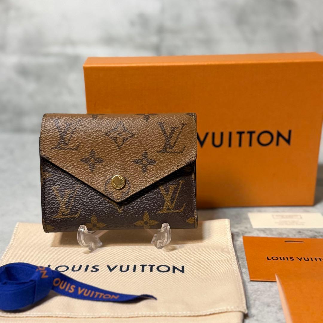 ルイヴィトン　ヴィクトリーヌ　リバース　三つ折り財布