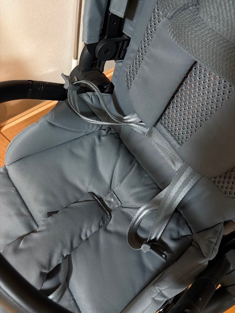 kotoao2023年　CYBEX サイベックス　メリオ カーボン　グレー