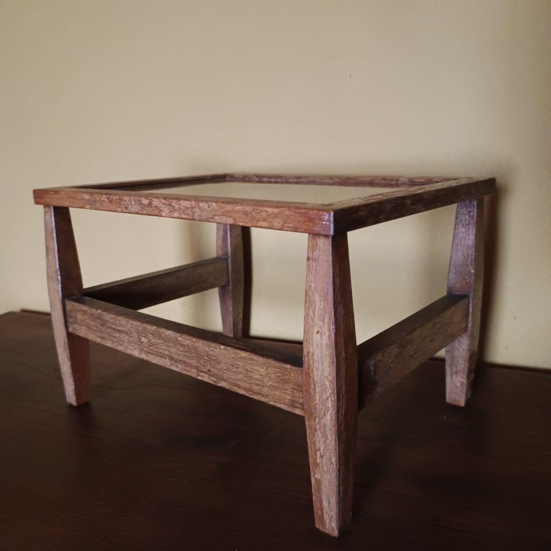 【昭和レトロ】丸みのあるフォルムが可愛い小さなテーブル 花台 サイドテーブル