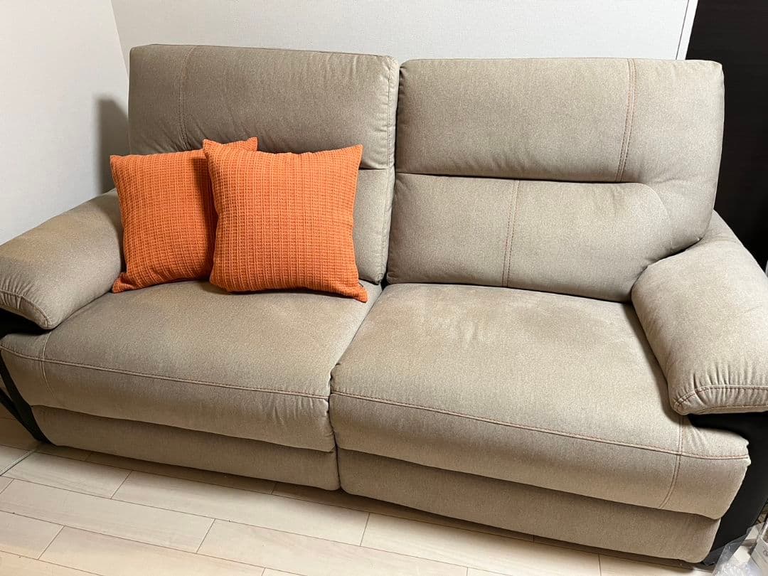 電動リクライニングソファ　ベージュ　２人掛け　3人掛け　ファブリック　レザー