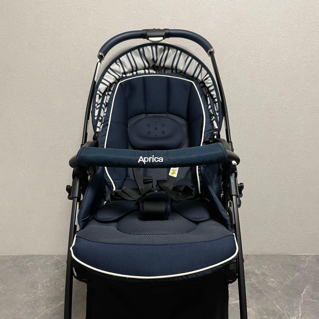 アップリカ ラクーナクッションAB レザーハンドル ベビーカー 対面式