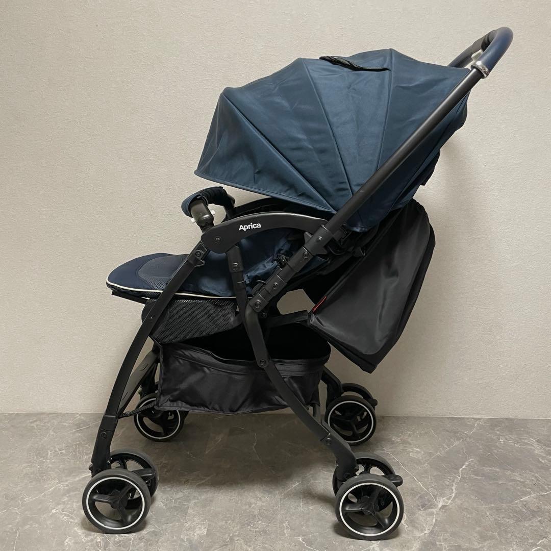 アップリカ ラクーナクッションAB レザーハンドル ベビーカー 対面式