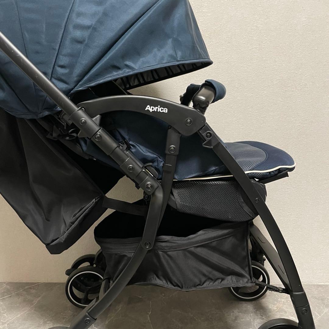 アップリカ ラクーナクッションAB レザーハンドル ベビーカー 対面式