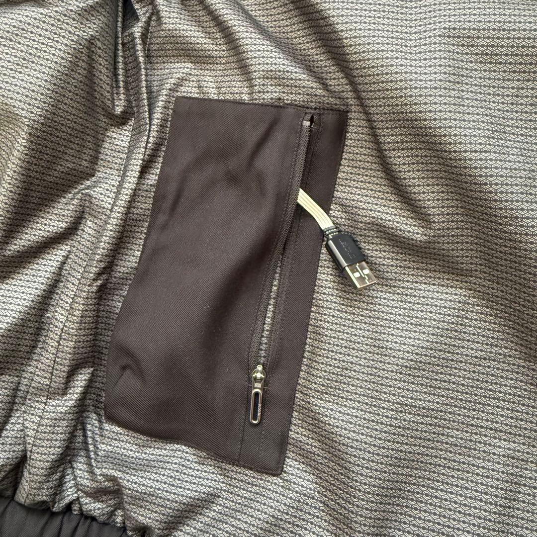 DESCENTE GOLF モバイルサーモリサイクル中わたベスト L ブラック