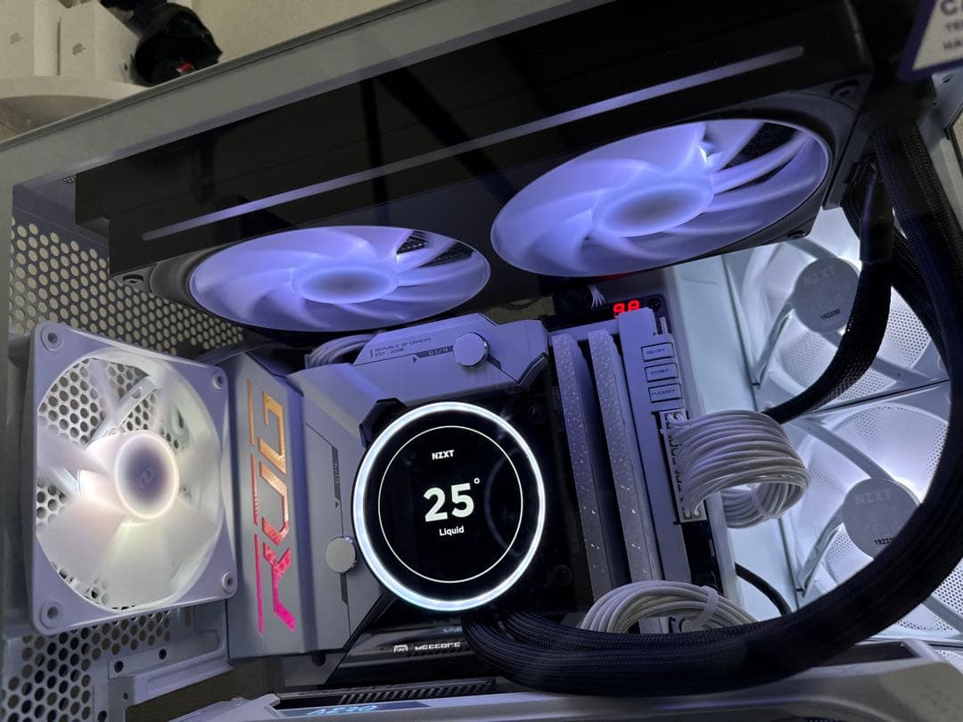 NZXT KRAKEN ELITE V2 280 RGB 本