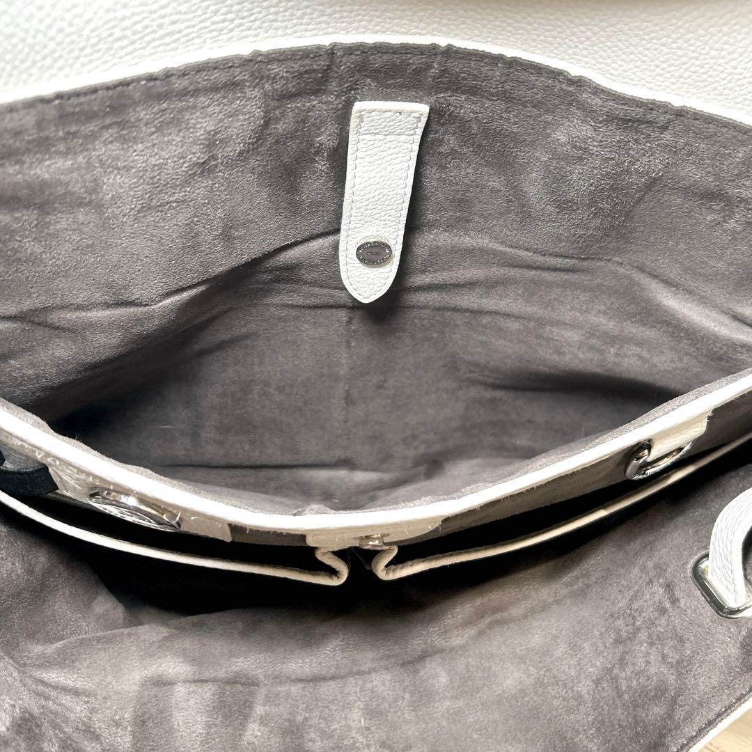 PELLE MORBIDAペッレモルビダ レザートートバッグホワイト A4収納可