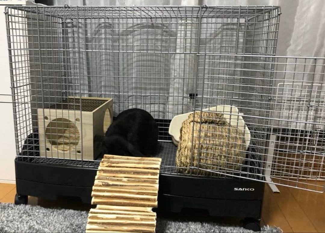 colo　うさぎ　ケージ 大きめ 金属製