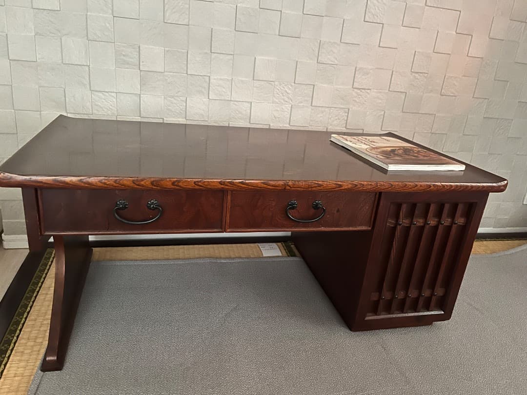 本日まで　欅の一枚板の文机　無垢一枚板　ちゃぶ台　玉杢目