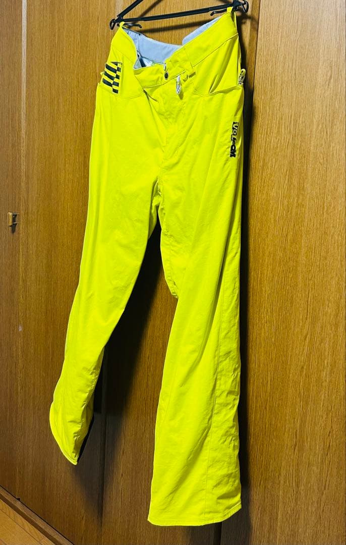 ✨スノボウェア✨メンズ　上下　セット　アナログ ＋ ボルコム バートン