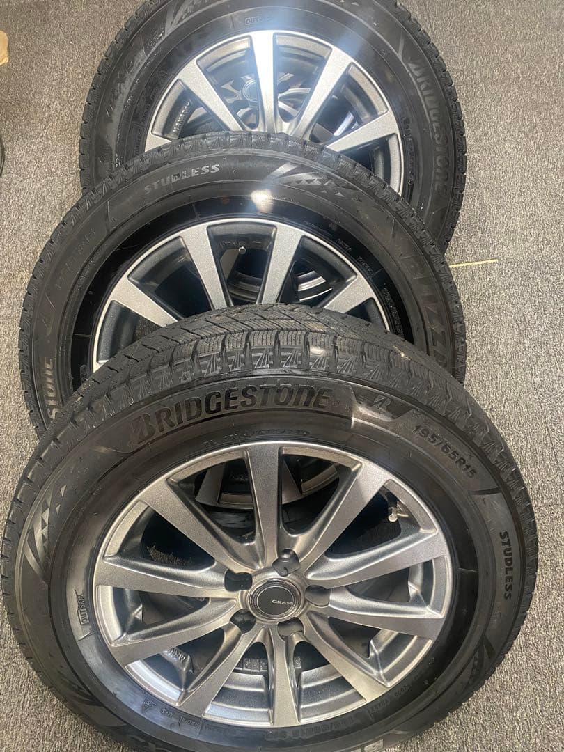 Time　3/4 ブリヂストンレスタイヤ 195/65R15