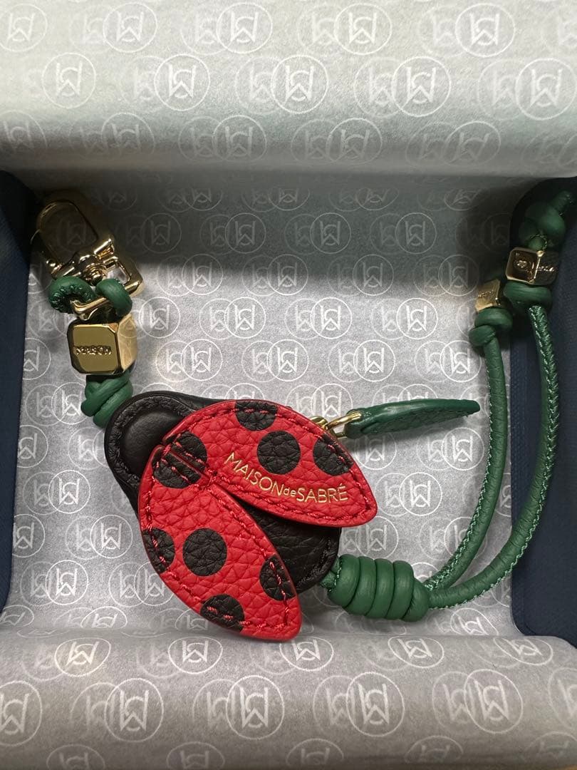 MAISONdeSABRE ガーデンバグチャーム