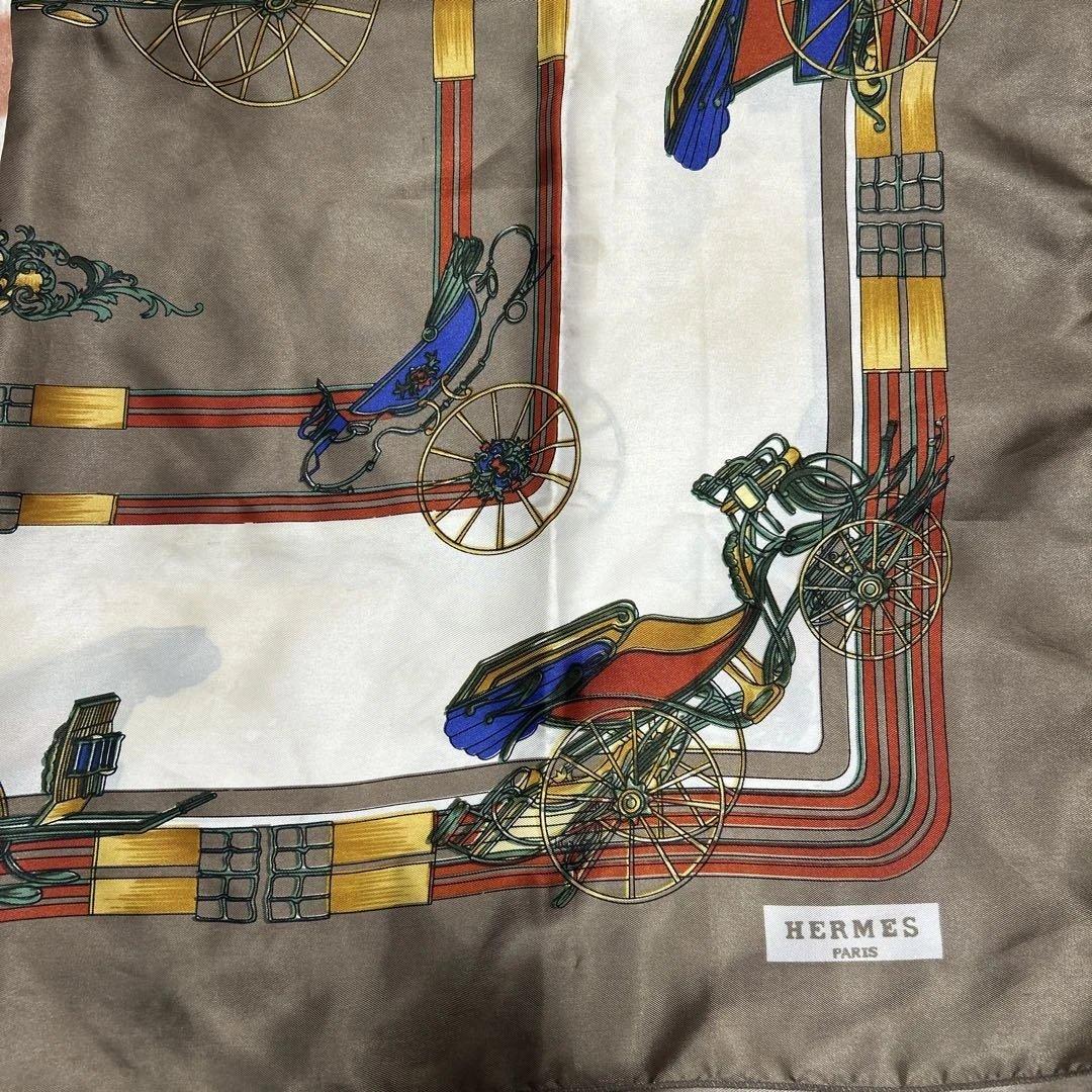 HERMES シルクスカーフ 馬車デザイン　カレ90