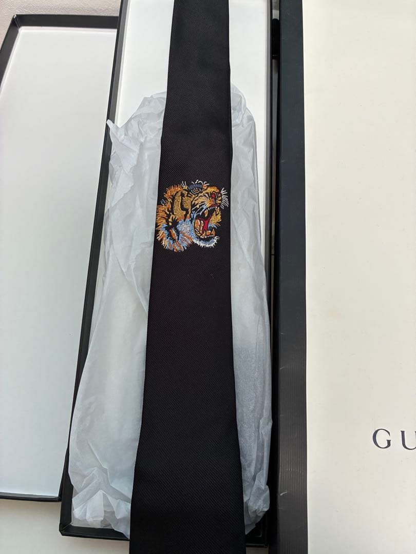 GUCCI グッチ　ネクタイ　虎　タイガー　ソリッド　GG柄　箱付レシート付き