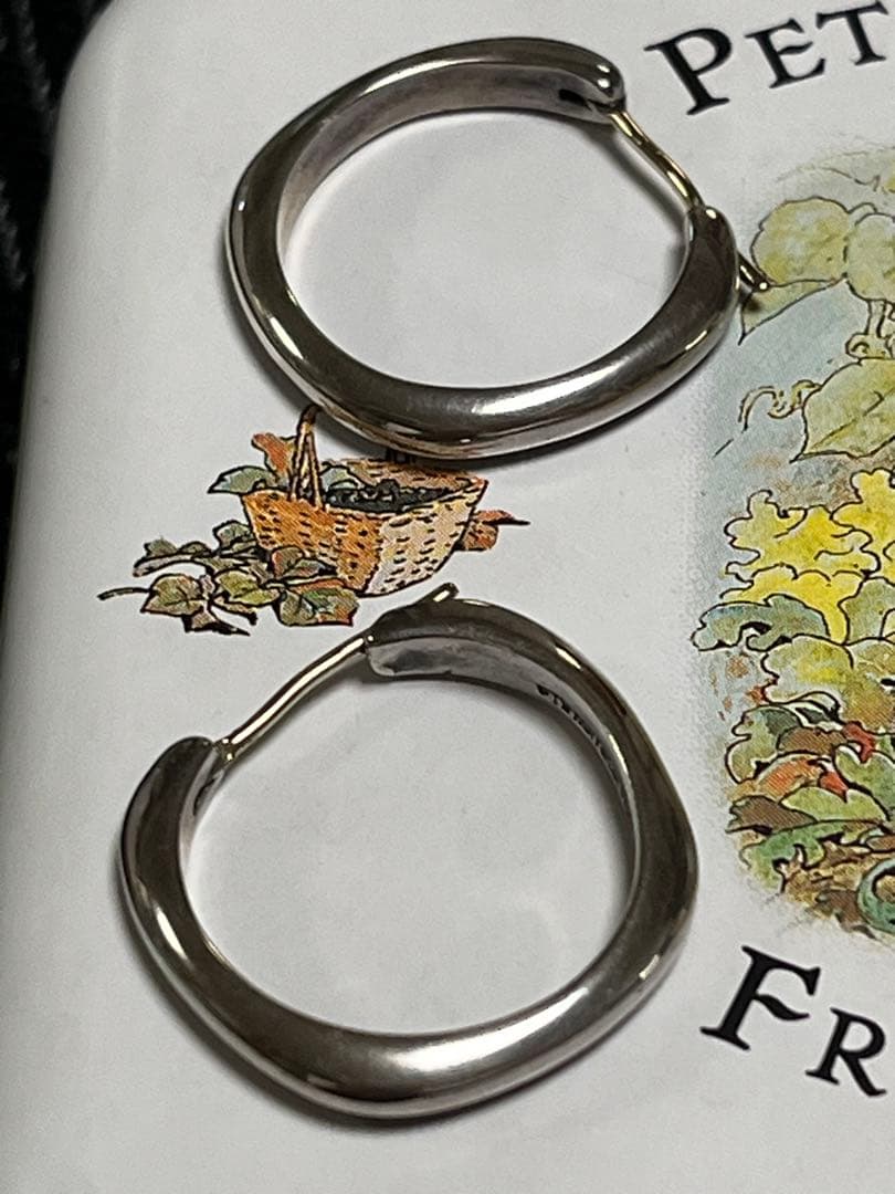 Tiffany & Co. フープピアス 925シルバー　クッション