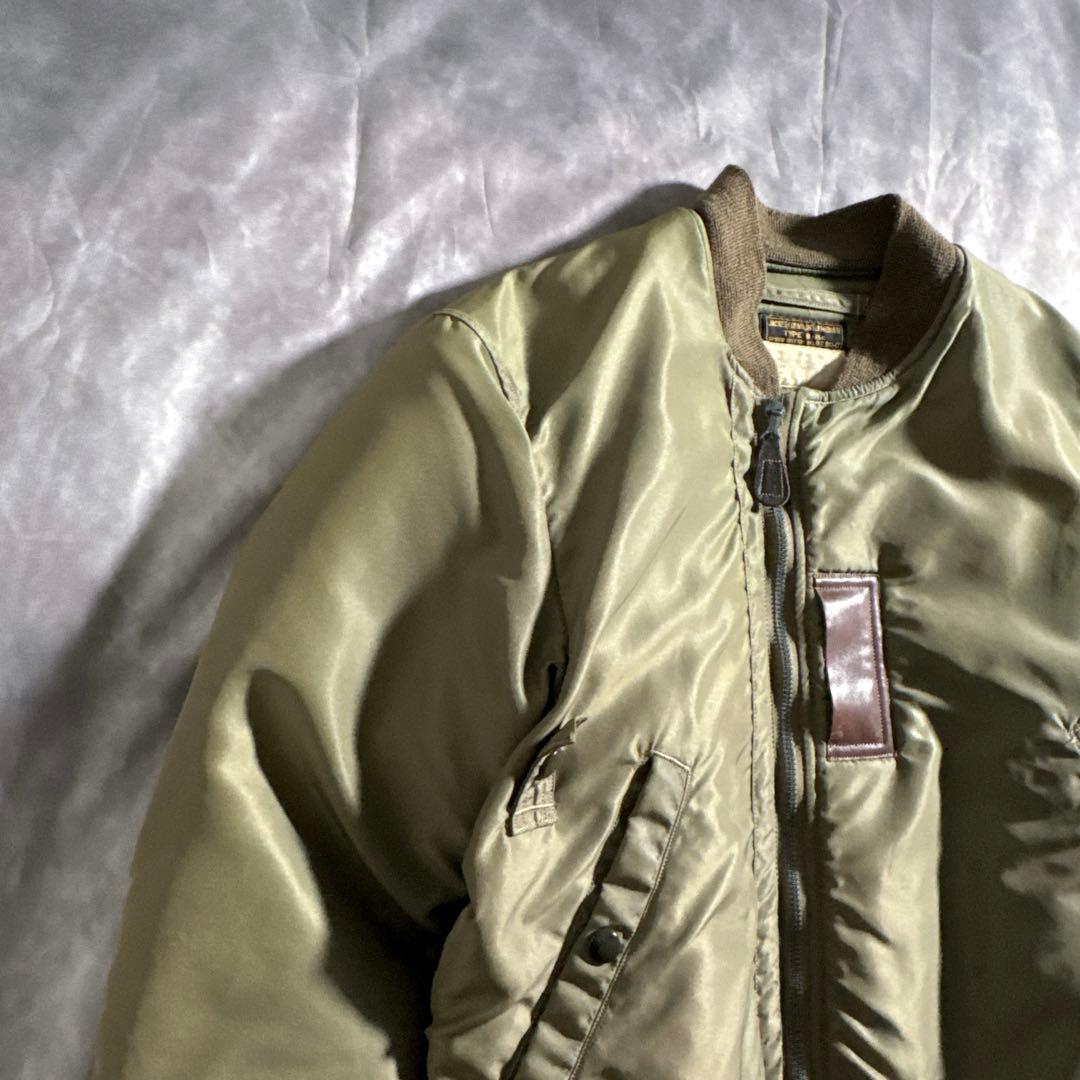バズリクソンズ　B-15B（MOD.） フライトジャケット　KHAKI 復刻