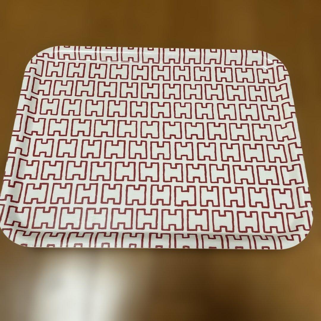 artek トレイ 赤いパターン　Lサイズ