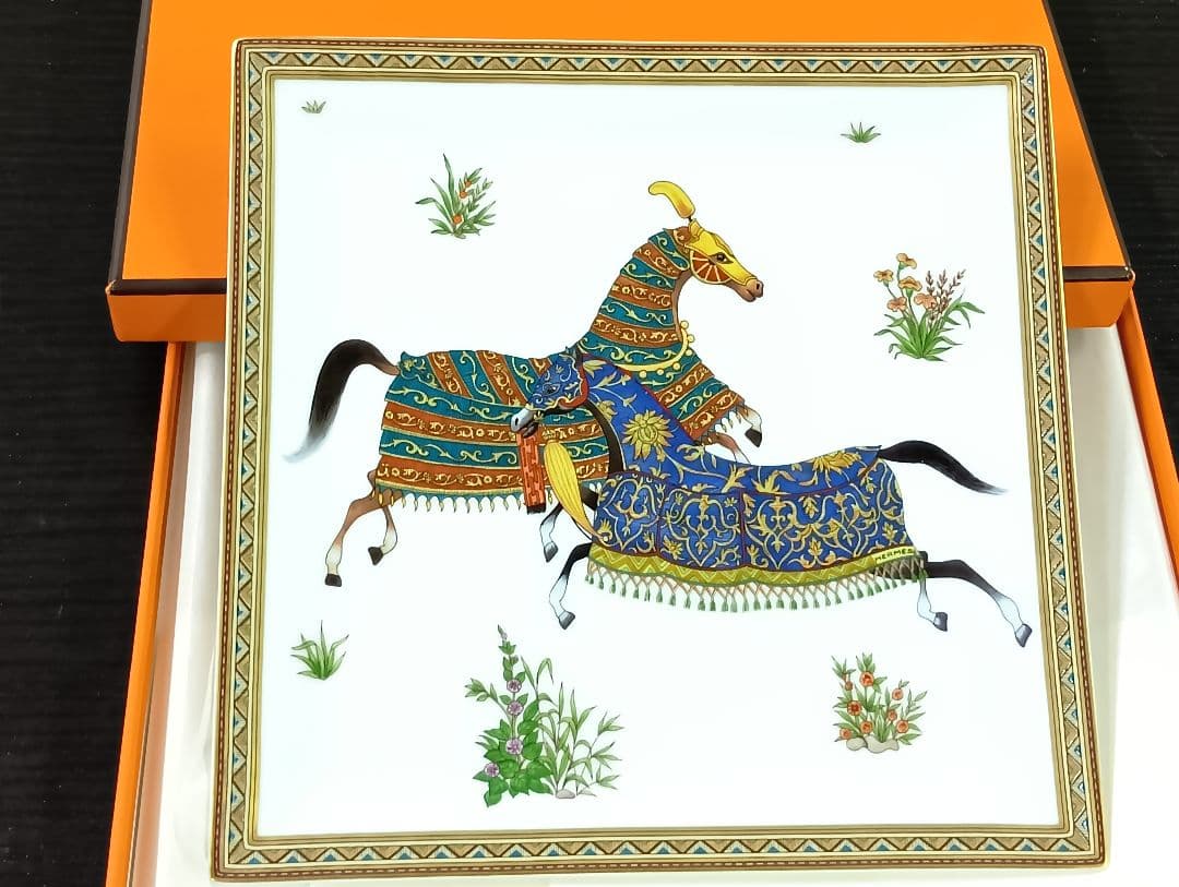 476 HERMES エルメス 馬のデザイン 装飾皿