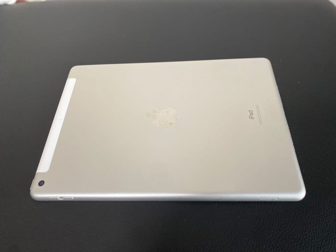 【早い者勝ち】電池良好☆iPad8 第8世代 32GB SIMフリー☆