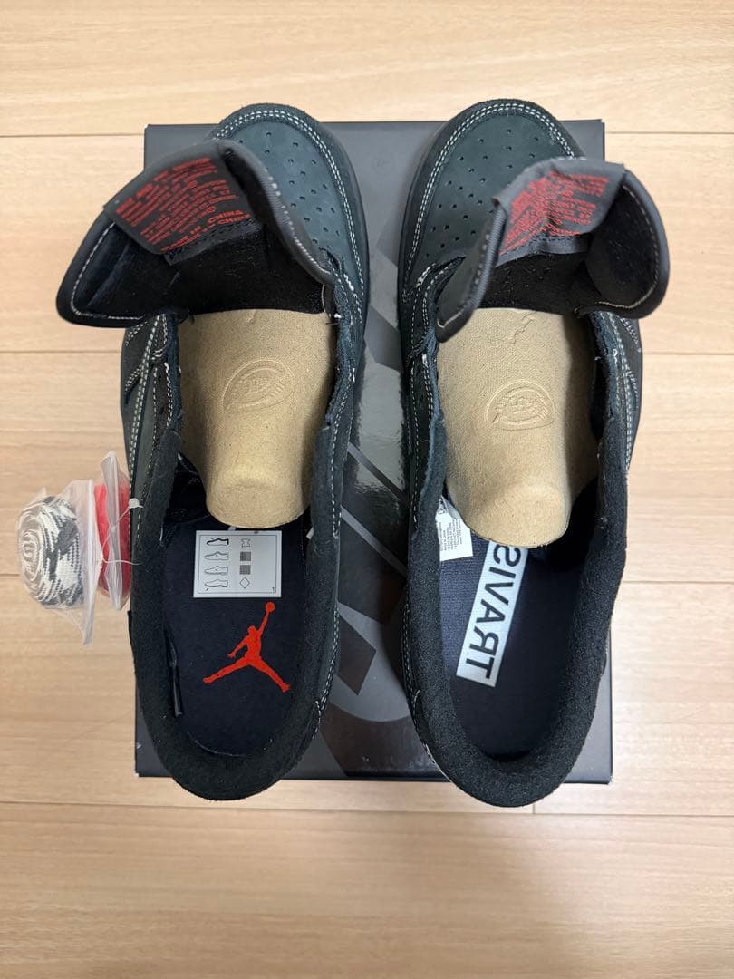 靴 JORDAN 1 LOW TRAVIS SCOTT BLACK PHANTOM