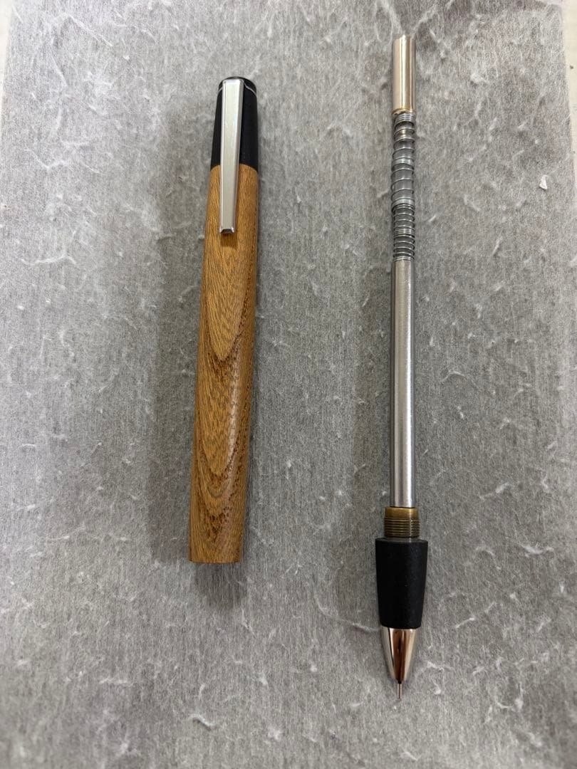 ピッポ　ボナンペン　欅