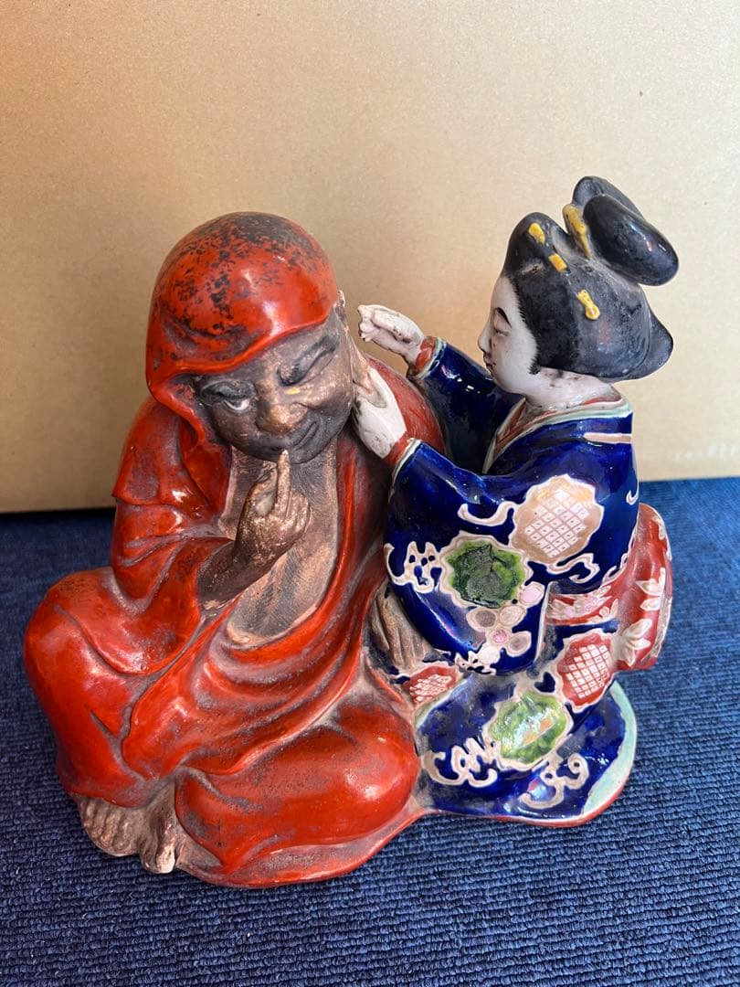 948 九谷焼　古九谷　和装美人　達磨の耳かき像　江戸期　置物　飾り物　時代物