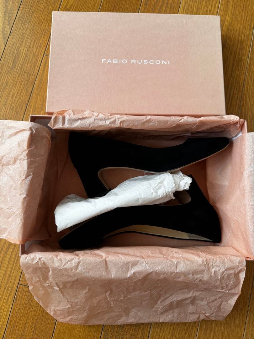 【新品未使用】FABIO RUSCONI ブラックパンプス