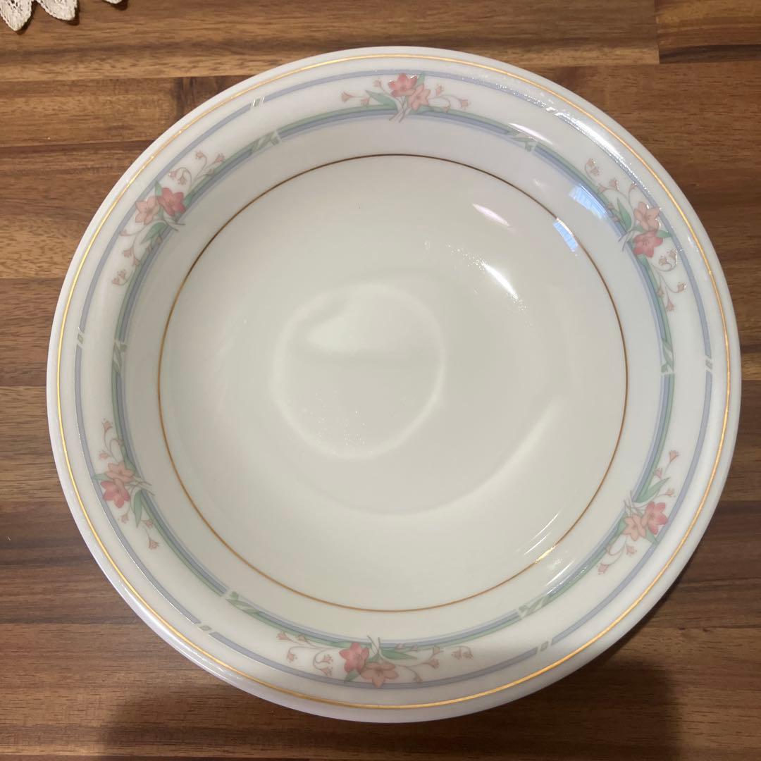 新品未使用　ノリタケ　ディナーフルセット　6人用全40ピース