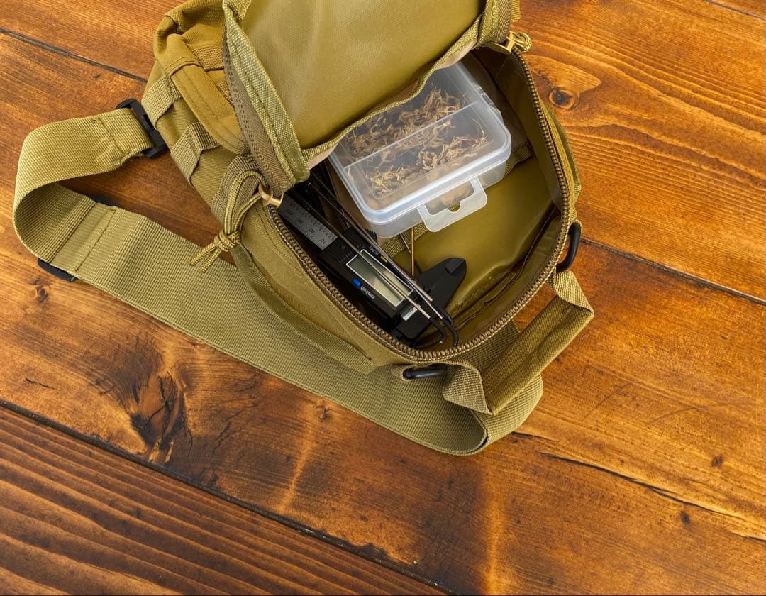 クワガタ採集セット　ブラック　オリジナル掻き出し棒　デジタルノギス　採集ケース