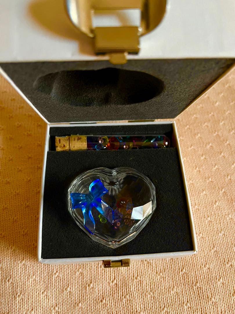 レア　スワロフスキー　廃盤品　スイート　ハートジュエルボックス