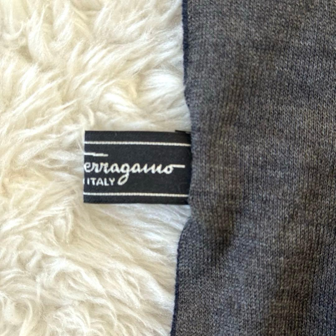 サルヴァトーレ フェラガモ　シルク&カシミヤ マフラー　ガンチーニ　リバーシブル