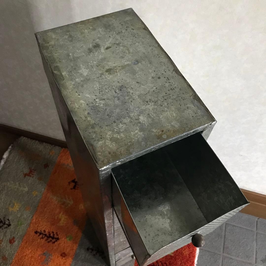 ブリキ　6段ボックス　引き出し　小物入れ　アンティーク家具