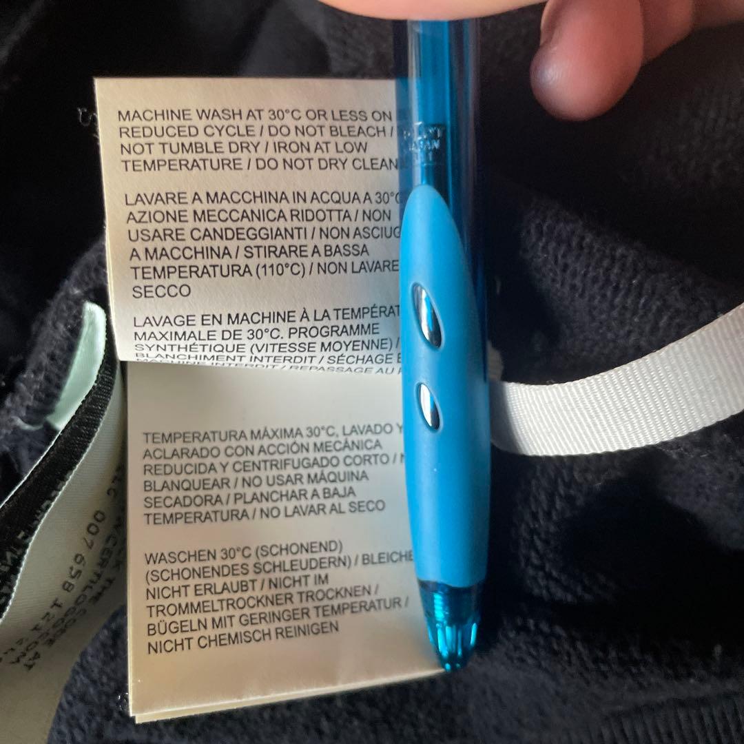 Off-White アートプリント ブラックパーカー