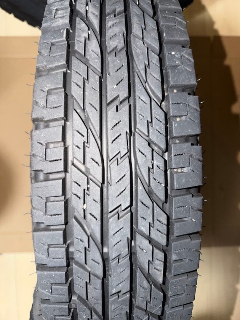 Yokohama GEOLANDAR A/T 16インチタイヤ