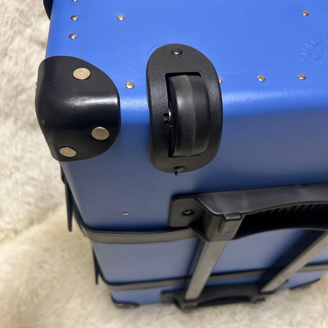 【美品】GLOBE TROTTER スーツケース ロイヤルブルー　二輪
