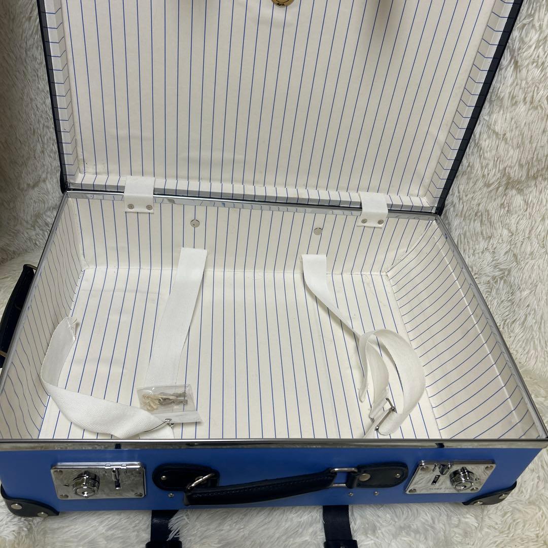 【美品】GLOBE TROTTER スーツケース ロイヤルブルー　二輪