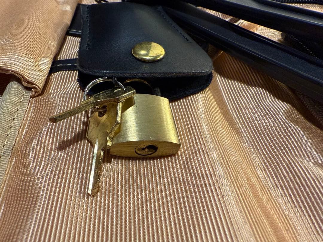 吉田カバン牛革ガーメントバック