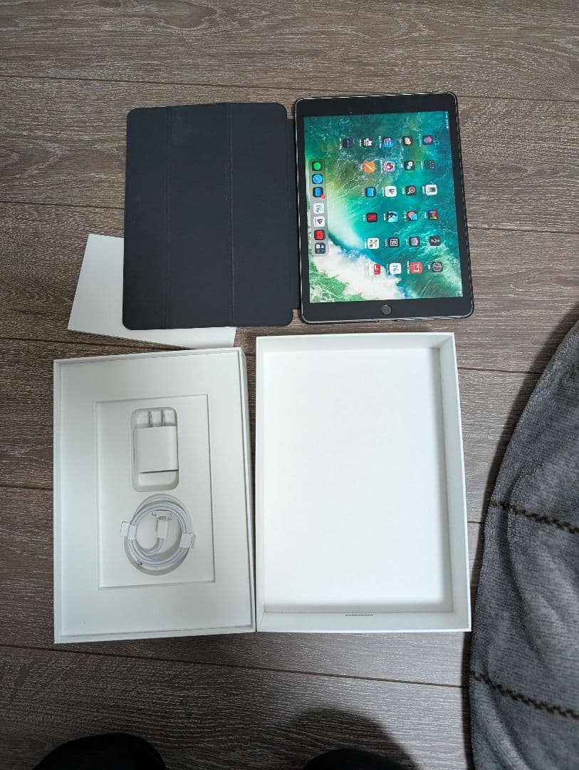 ipad 第9世代　64gb WiFiモデル