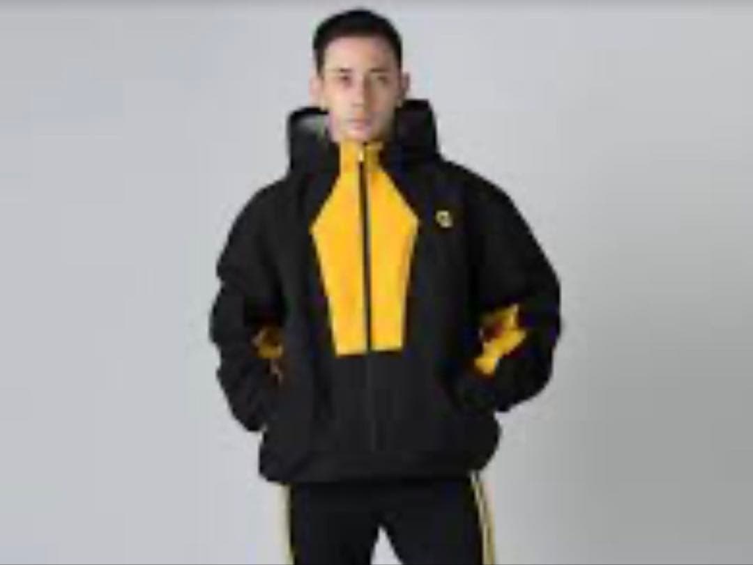 CRONOSマウンテンパーカー オンライン完売品