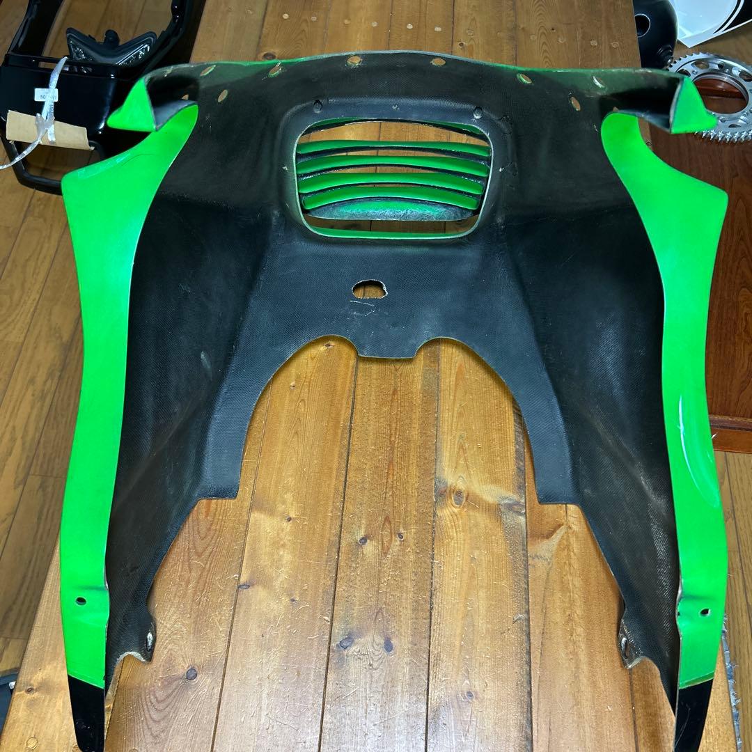 GPZ900R FRP製 ルーバー付アッパーカウル 1102