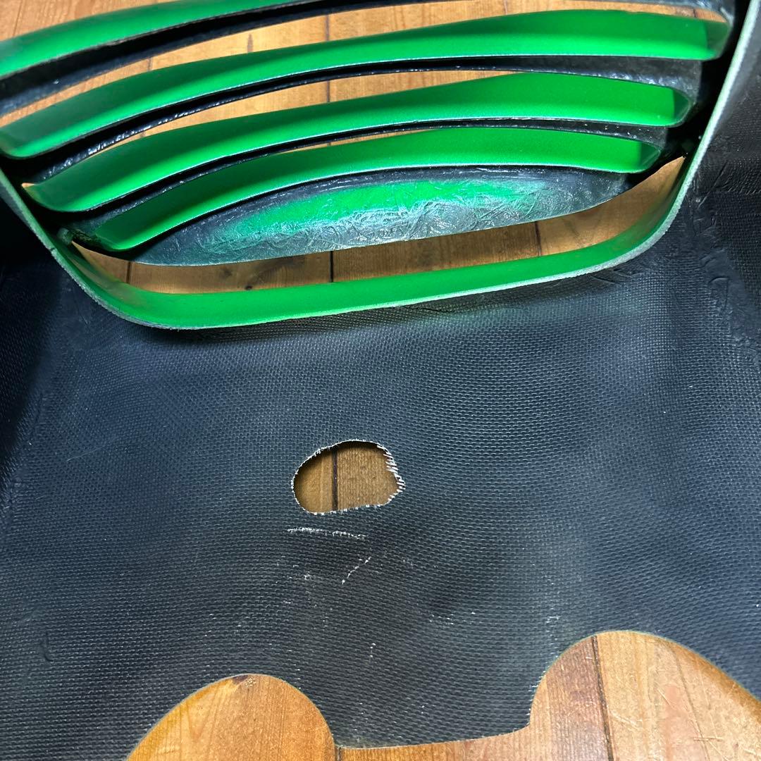 GPZ900R FRP製 ルーバー付アッパーカウル 1102