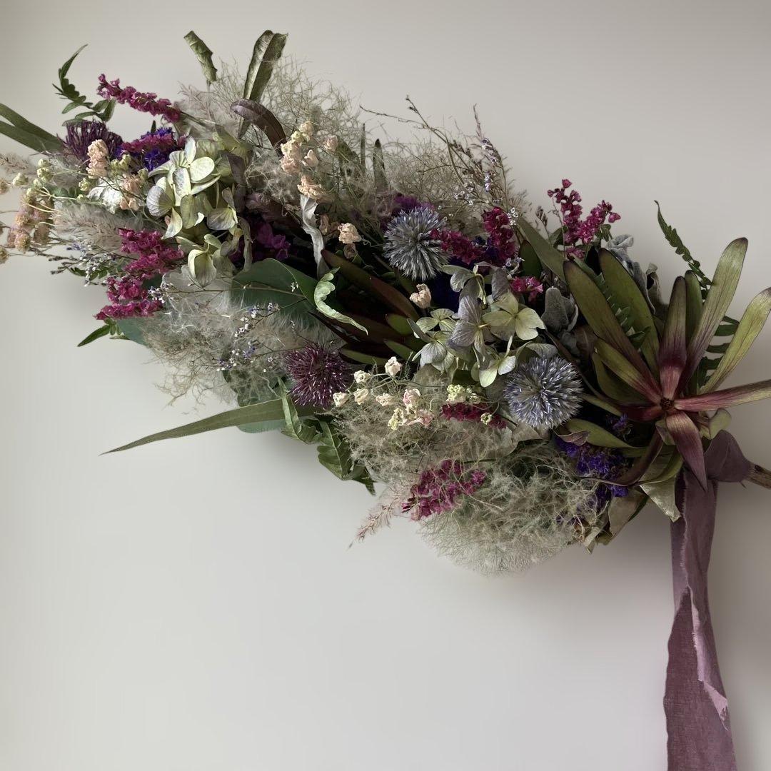 リューカデンドロンとルリタマアザミのアンティークな2Wayガーランド 紫陽花