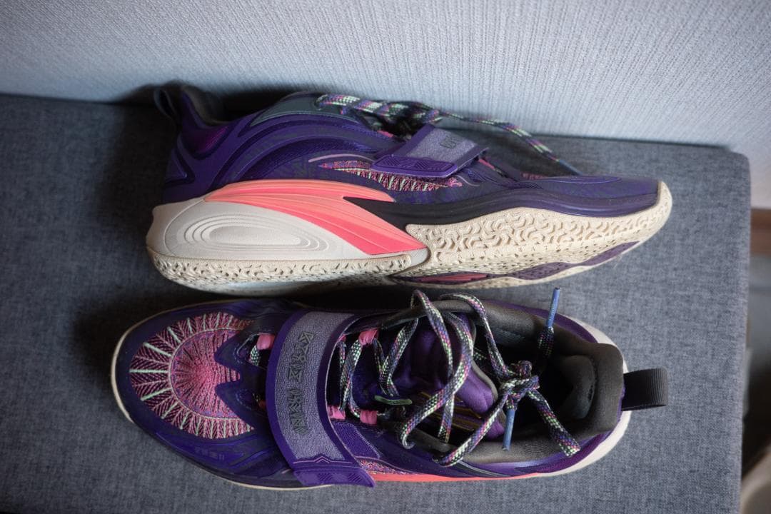 Kyrie x ANTA “Artist on the Court”