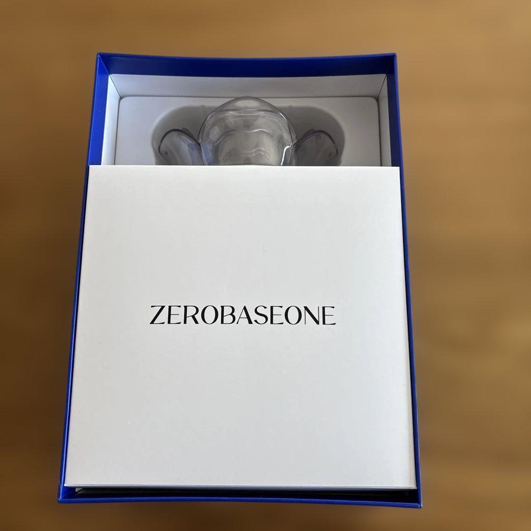 ZEROBASEONE 公式ペンライト