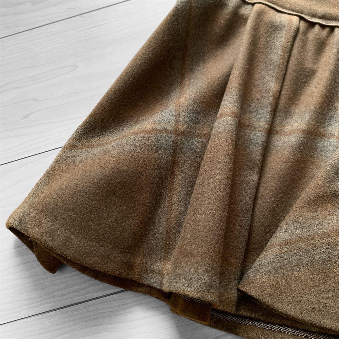 Brunello Cucinelli 厚手 オータムチェックのひざ上フレア