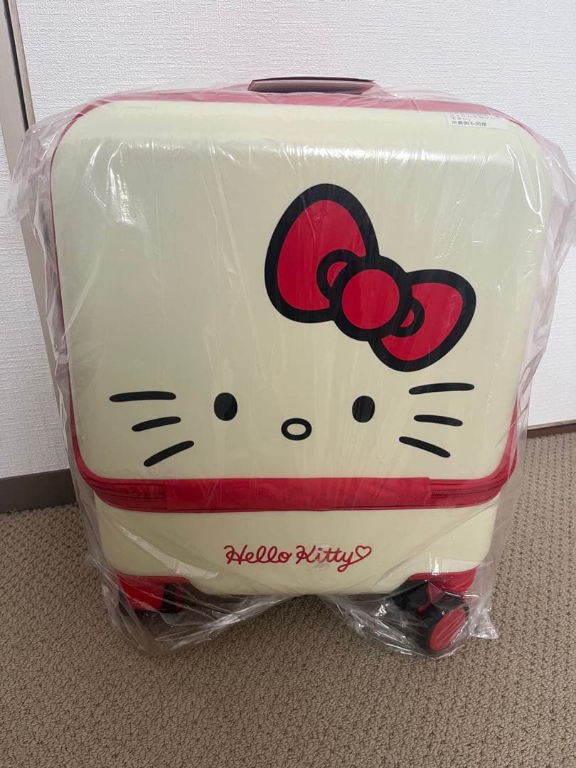 ハローキティ キャリーケース