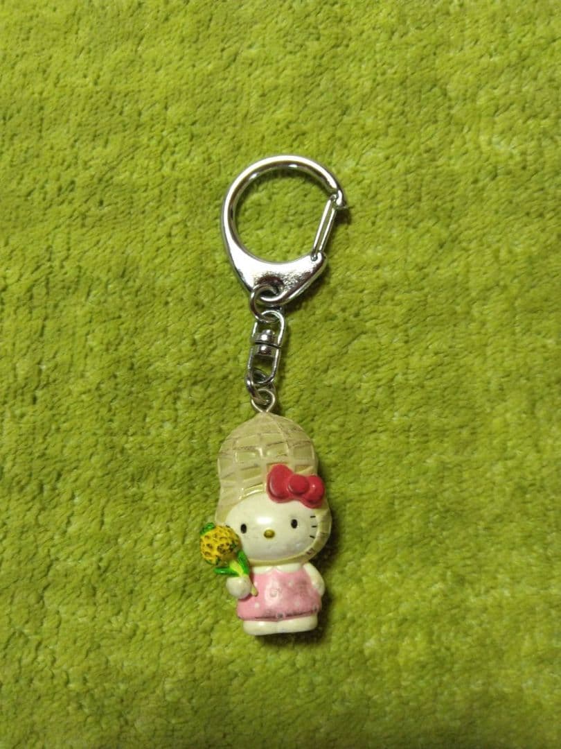 d*9様 ご当地ハローキティ ストラップ 16個セットとキーホルダー　ストラップ