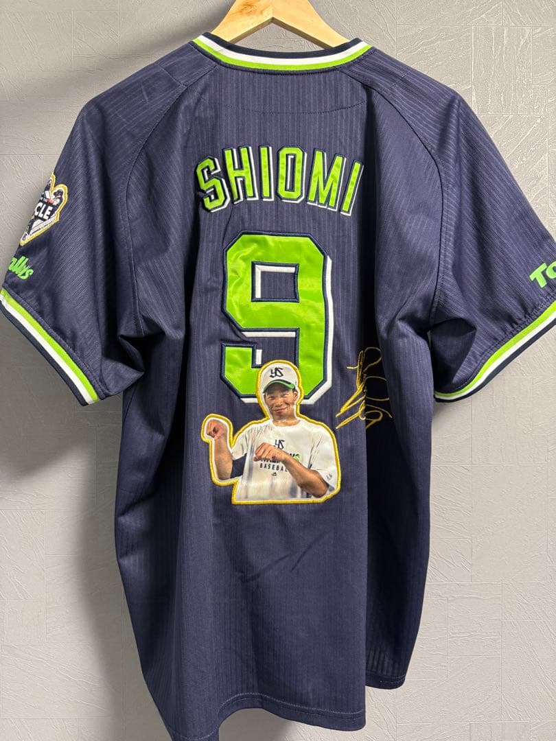 ヤクルトスワローズ 塩見選手 サイクルヒット達成記念ユニフォームLサイズ